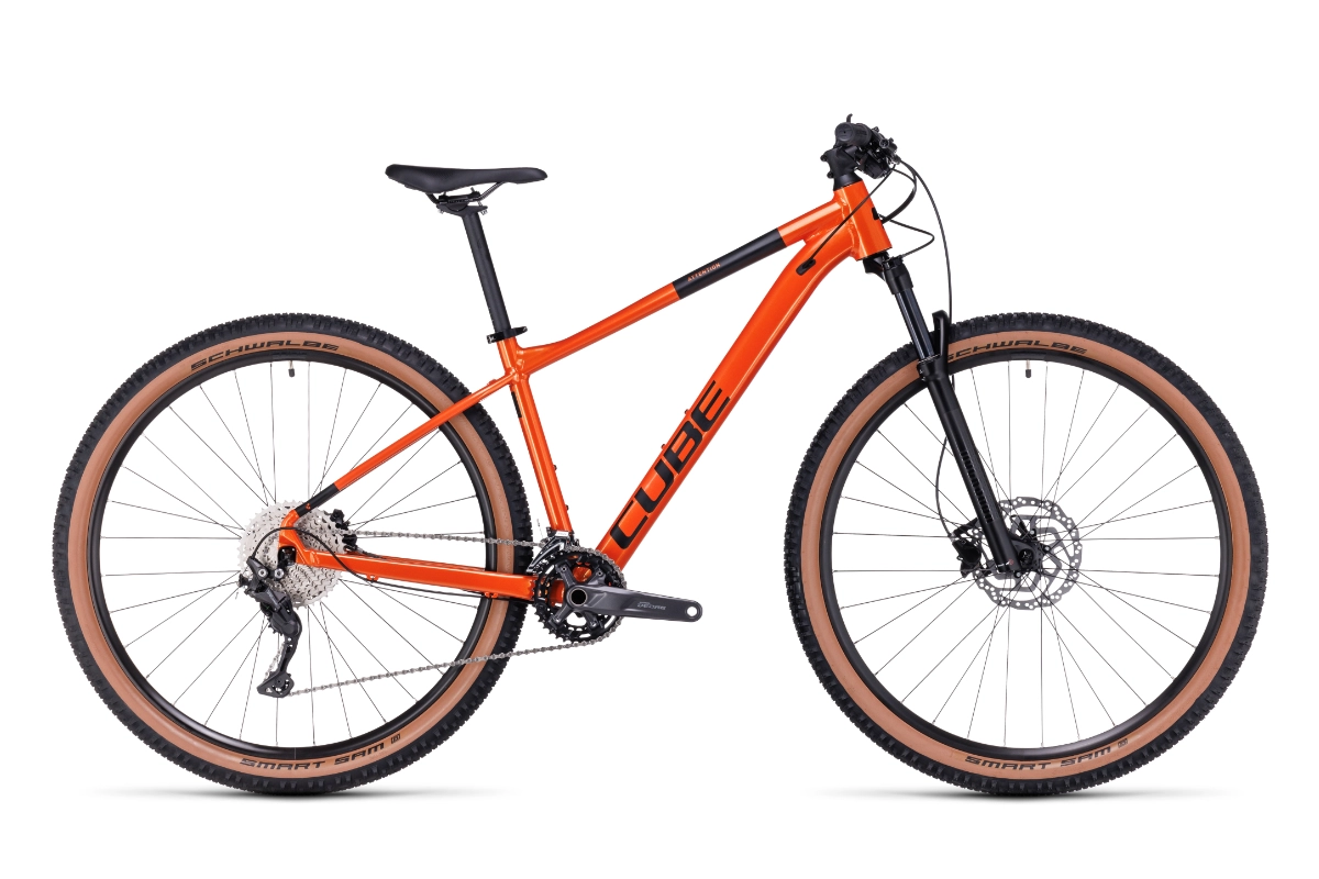 Cube Attention 2023 orange
